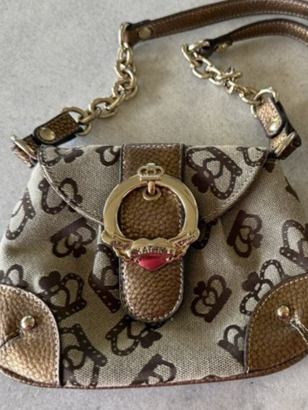 Kathy Van Zeeland Shoulder Handbag